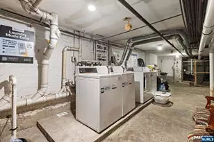 805 Park Ave 1R, Hoboken, NJ 07030 - Photo 12