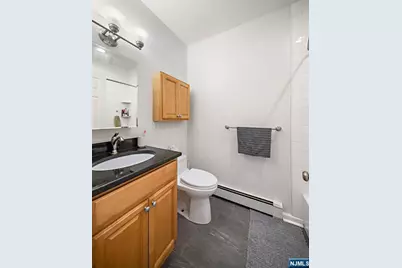 805 Park Avenue 1R #1R, Hoboken, NJ 07030 - Photo 8