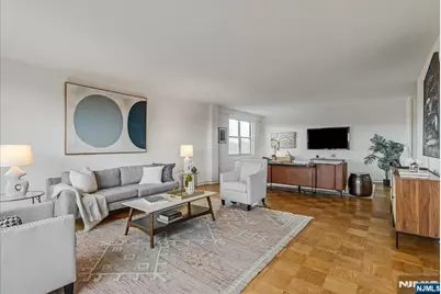 926 Bloomfield Avenue, Glen Ridge, NJ 07028 - Photo 6