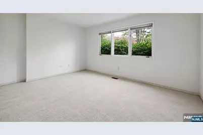 14 Parsons Court, Mahwah, NJ 07430 - Photo 24