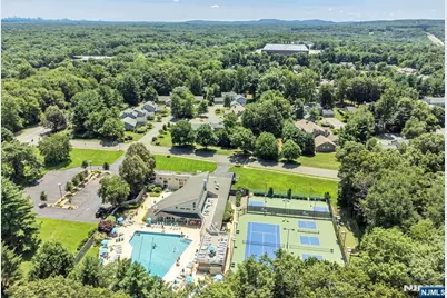 14 Parsons Court, Mahwah, NJ 07430 - Photo 36