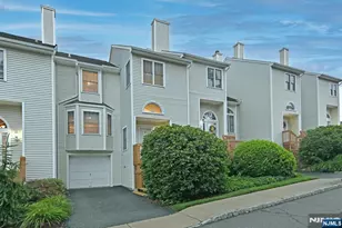 6 Erin Way 404, Lincoln Park, NJ 07035 - Photo 1