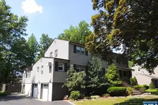 84 Colgate Ave, Paramus, NJ 07652 - Photo 14