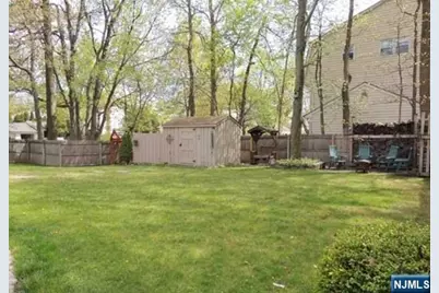 84 Colgate Avenue, Paramus, NJ 07652 - Photo 14