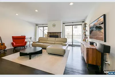 1537 John Street 7 #7, Fort Lee, NJ 07024 - Photo 4