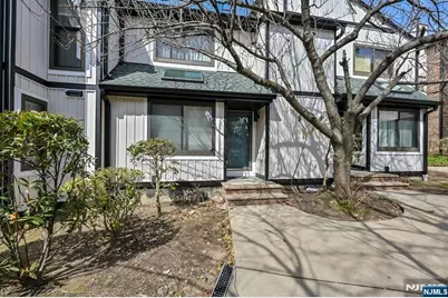 1537 John Street 7 #7, Fort Lee, NJ 07024 - Photo 1