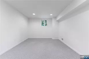34 Spring Hollow, Old Tappan, NJ 07675 - Photo 22