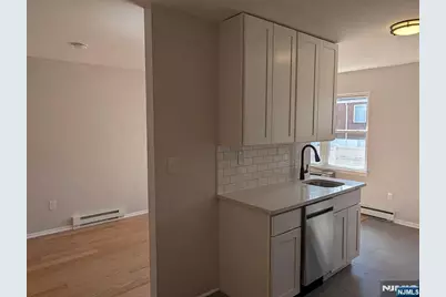 257 Essex Street 7 #7, Hackensack, NJ 07601 - Photo 2