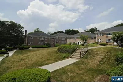5 Heights Road M-1 #M-1, Ridgewood, NJ 07450 - Photo 1