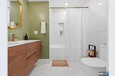 22 Lincoln Street 3 #3, Jersey City, NJ 07307 - Photo 28