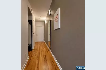 227 Columbus Drive 113B #113b, Jersey City, NJ 07302 - Photo 6