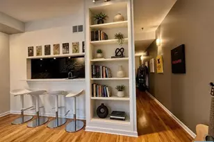 227 Columbus Dr 113B, Jersey City, NJ 07302 - Photo 2