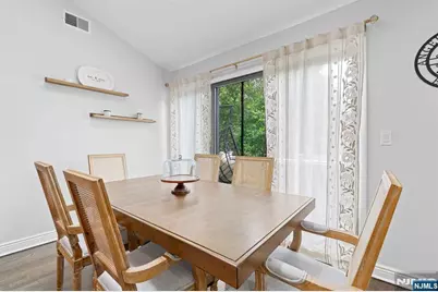 555 Riverside Avenue 12 #12, Rutherford, NJ 07070 - Photo 8