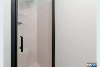 555 Riverside Avenue 12 #12, Rutherford, NJ 07070 - Photo 22