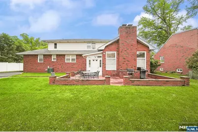 44 Roosevelt Street, Little Ferry, NJ 07643 - Photo 8