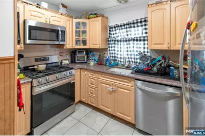152 Schuyler Avenue, North Arlington, NJ 07031 - Photo 4
