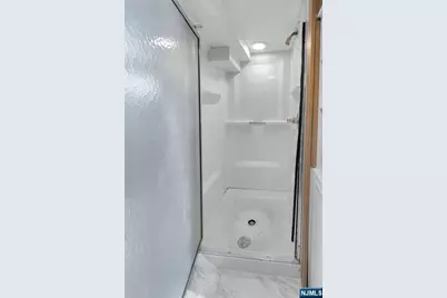 152 Schuyler Avenue, North Arlington, NJ 07031 - Photo 22