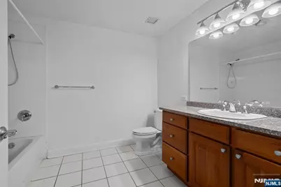 5109 City Place, Edgewater, NJ 07020 - Photo 8