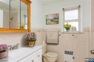 254 Franklin St, Bloomfield, NJ 07003 - Photo 8
