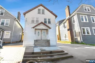 254 Franklin St, Bloomfield, NJ 07003 - Photo 1