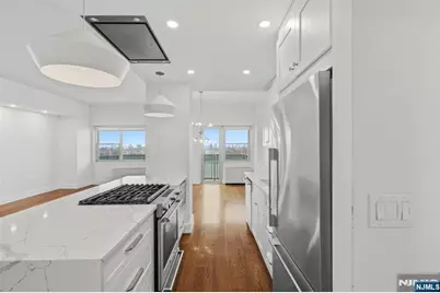 6600 Boulevard East 23D #23D, West New York, NJ 07093 - Photo 14