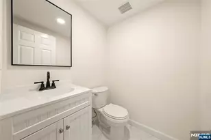 157 English St, Fort Lee, NJ 07024 - Photo 24
