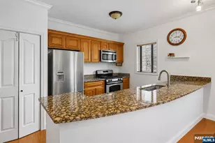 528 52nd Street 201, West New York, NJ 07093 - Photo 6