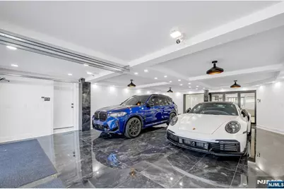 22 Berkshire Place, Englewood Cliffs, NJ 07632 - Photo 32
