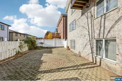 336 E Columbia Avenue 1 #1, Palisades Park, NJ 07650 - Photo 26