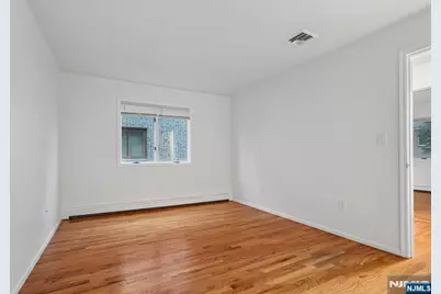 336 E Columbia Avenue 1 #1, Palisades Park, NJ 07650 - Photo 16