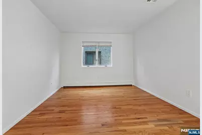 336 E Columbia Avenue 1 #1, Palisades Park, NJ 07650 - Photo 18