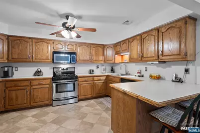 900 Van Houten Avenue A2 #A2, Clifton, NJ 07013 - Photo 4