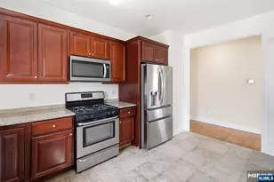 90 Terrace Ave 1, Maywood, NJ 07607 - Photo 8