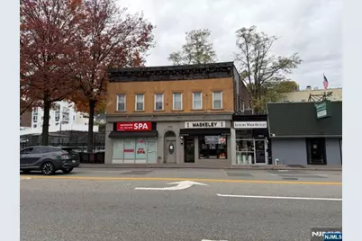 934 River Road, Edgewater, NJ 07020 - Photo 1