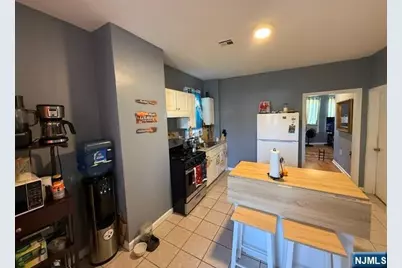 20 Montrose Terrace, Irvington, NJ 07111 - Photo 6