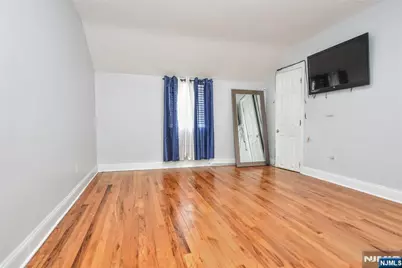 32-12 Raphael, Fair Lawn, NJ 07410 - Photo 22