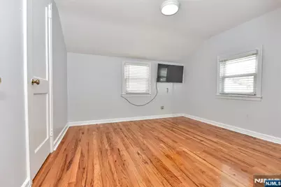 32-12 Raphael, Fair Lawn, NJ 07410 - Photo 20