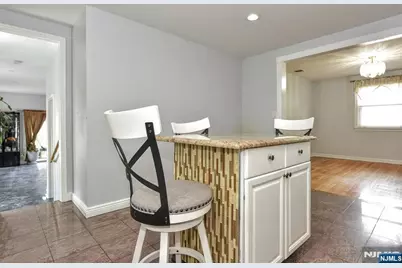 32-12 Raphael, Fair Lawn, NJ 07410 - Photo 14