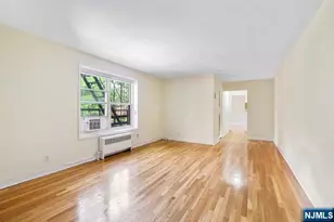 2320 Linwood Ave 3F, Fort Lee, NJ 07024 - Photo 1