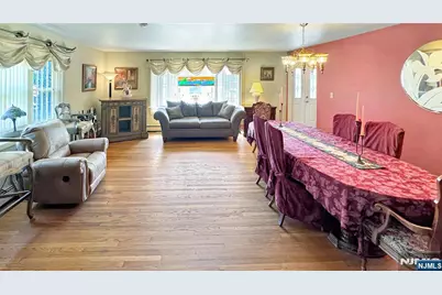 100 Westminster Place, Saddle Brook Township, NJ 07663 - Photo 4