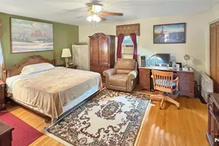 100 Westminster Pl, Saddle Brook Township, NJ 07663 - Photo 14