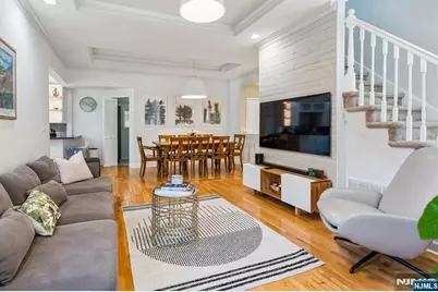 26 Oak Street, Bloomingdale, NJ 07403 - Photo 6