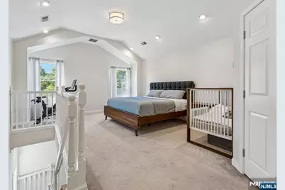 26 Oak Street, Bloomingdale, NJ 07403 - Photo 14