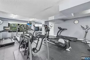 7855 Blvd 26G, North Bergen, NJ 07047 - Photo 26