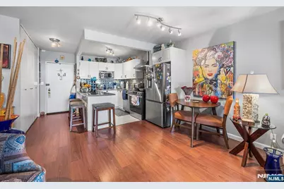 7855 Boulevard 26G #26G, North Bergen, NJ 07047 - Photo 16