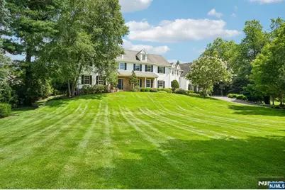 2 Mill Brook Lane, Franklin Lakes, NJ 07417 - Photo 4