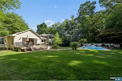 734 Willow Run, Wyckoff Township, NJ 07481 - Photo 6