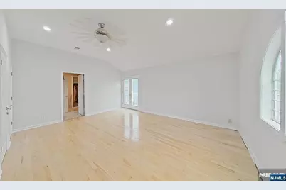 56 Eaton Place, Bloomfield, NJ 07003 - Photo 34