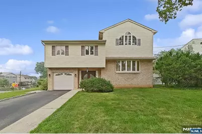 56 Eaton Place, Bloomfield, NJ 07003 - Photo 2