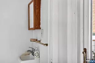 6 Lincoln Pl, East Rutherford, NJ 07073 - Photo 6